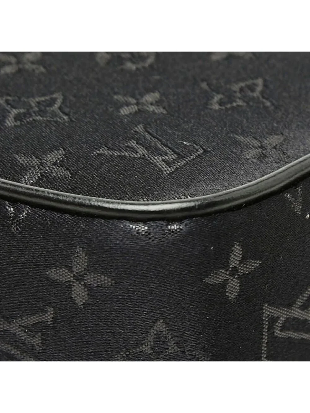 Louis Vuitton Monogram Satin Pochette Kondouffe Shoulder Bag Black